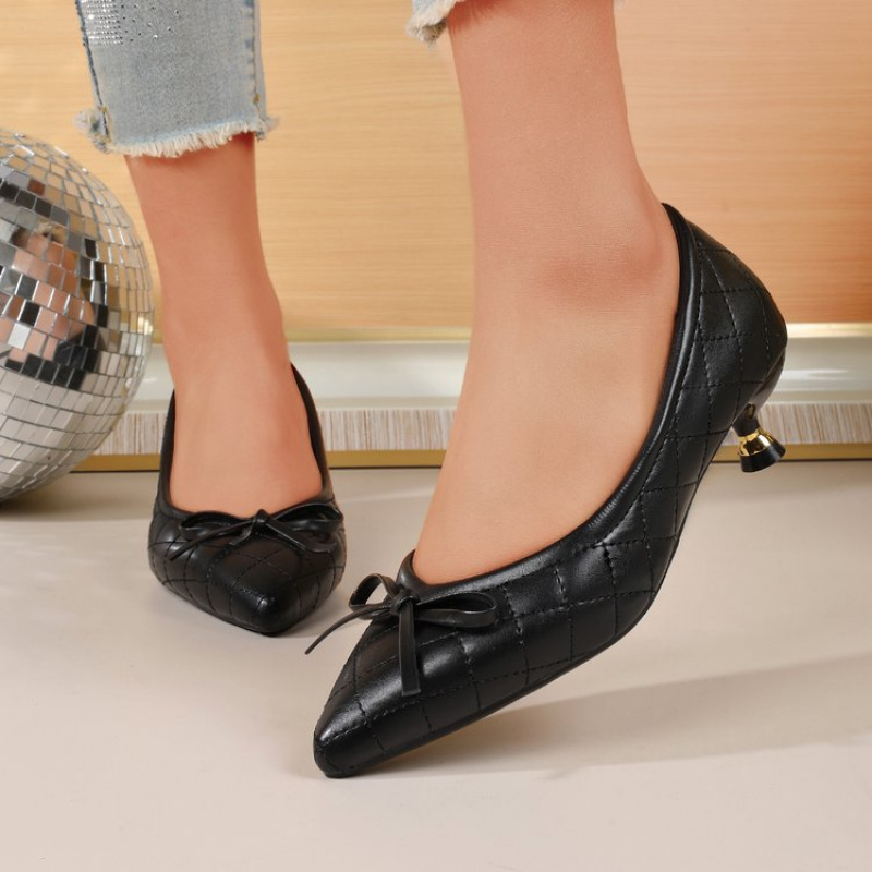 Scarpin Vintage Bico Fino Laço - Summer Quilt avaliação e preço